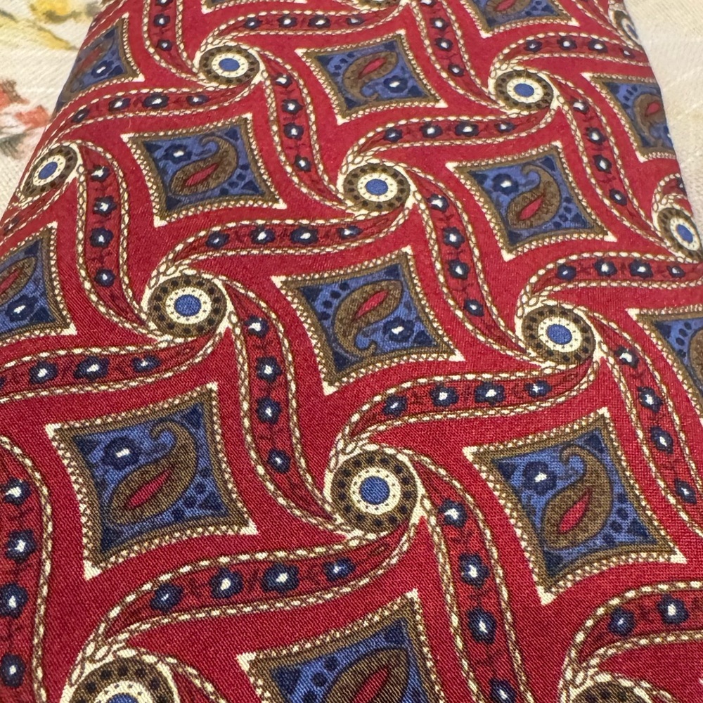 Vintage Men's Chaps Ralph Lauren All Silk Neck Tie Paisley Made in the USA